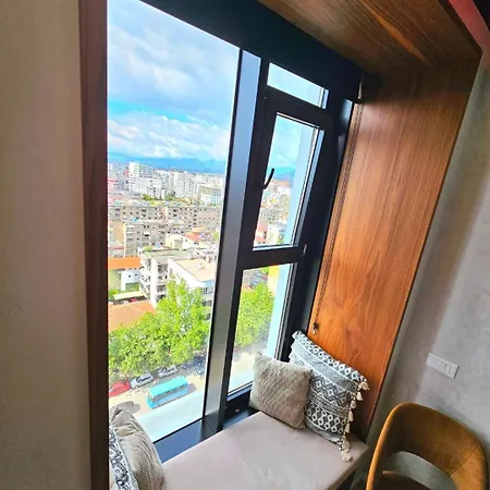 Luxury Square 21, Seven Heavens * Tiran