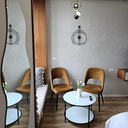 Luxury Square 21, Seven Heavens * Tiran